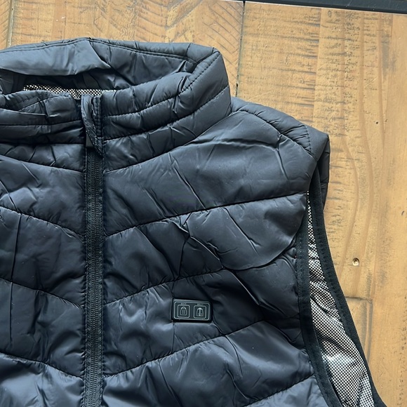 Men’s Heated Vest - Size XL - Picture 2 of 11
